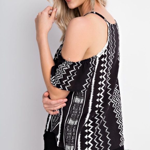 Aztec Black White Cold Shoulder Lace Trim Top - Picture 2 of 2